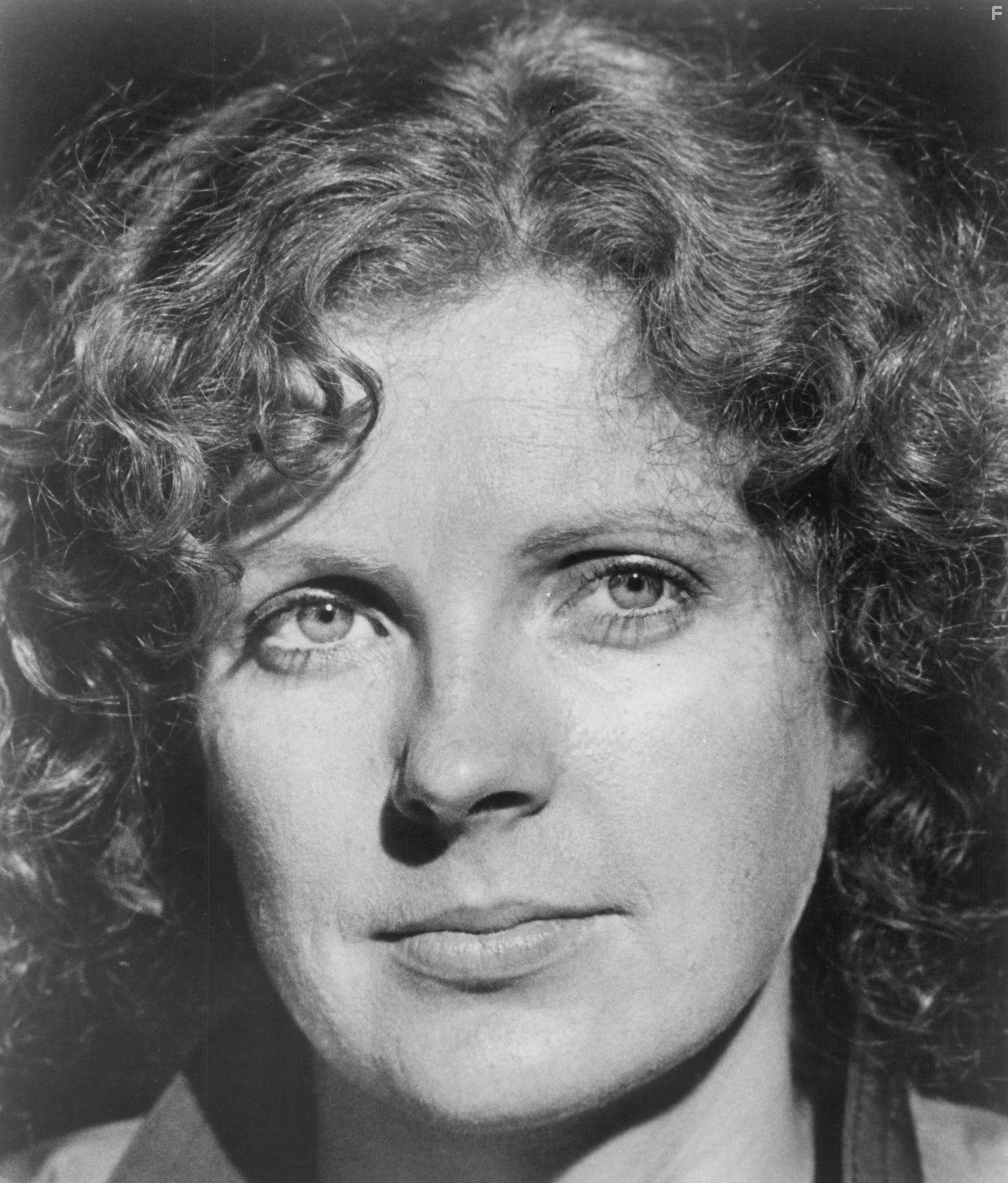 В ночной тиши (1982)