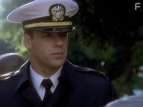 Boенно-юридическая служба (1995)