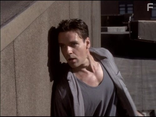 Boенно-юридическая служба (1995)