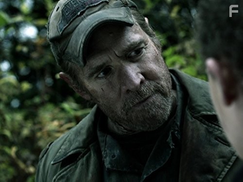 Will Patton in Рухнувшие небеса (2011)