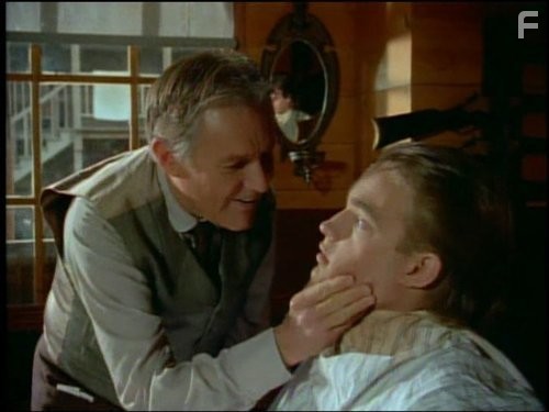 Orson Bean and Chad Allen in Доктор Куин: Женщина-врач (1993)