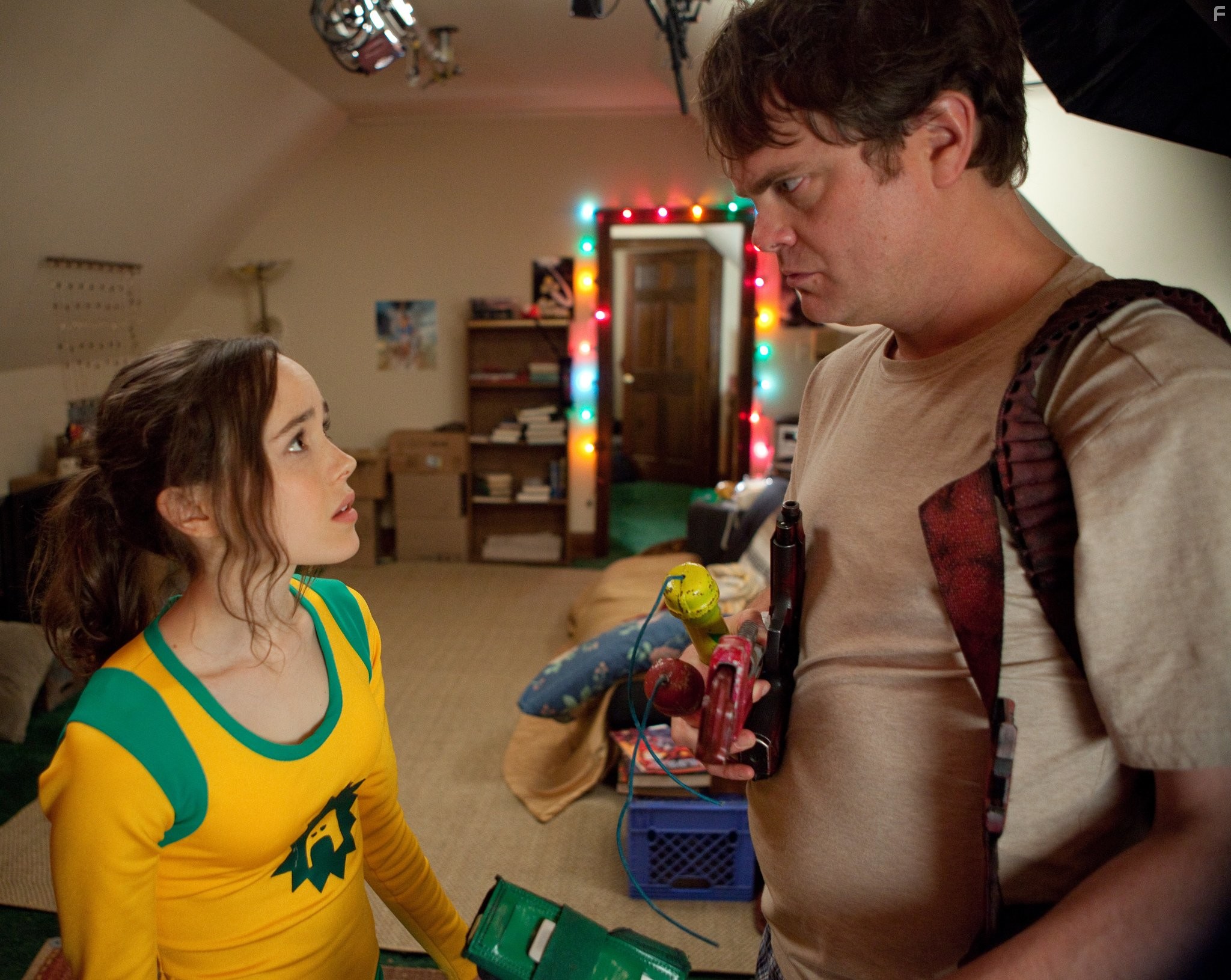 Ellen Page and Rainn Wilson in Супер (2010)