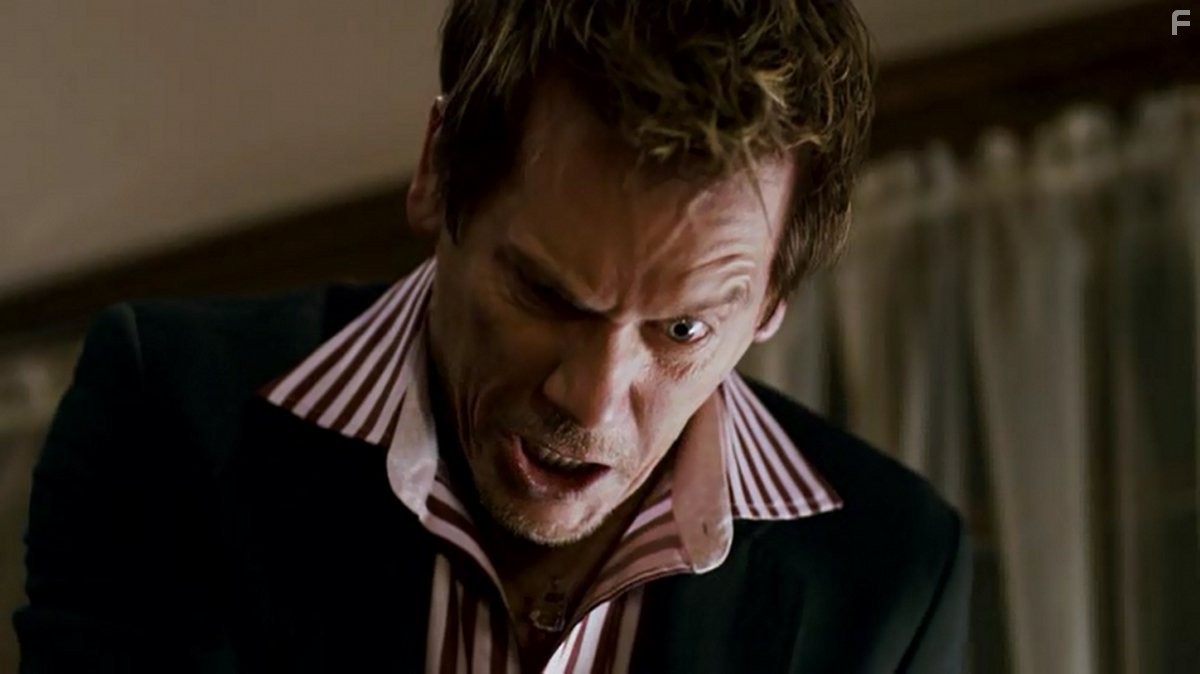 Kevin Bacon in Супер (2010)