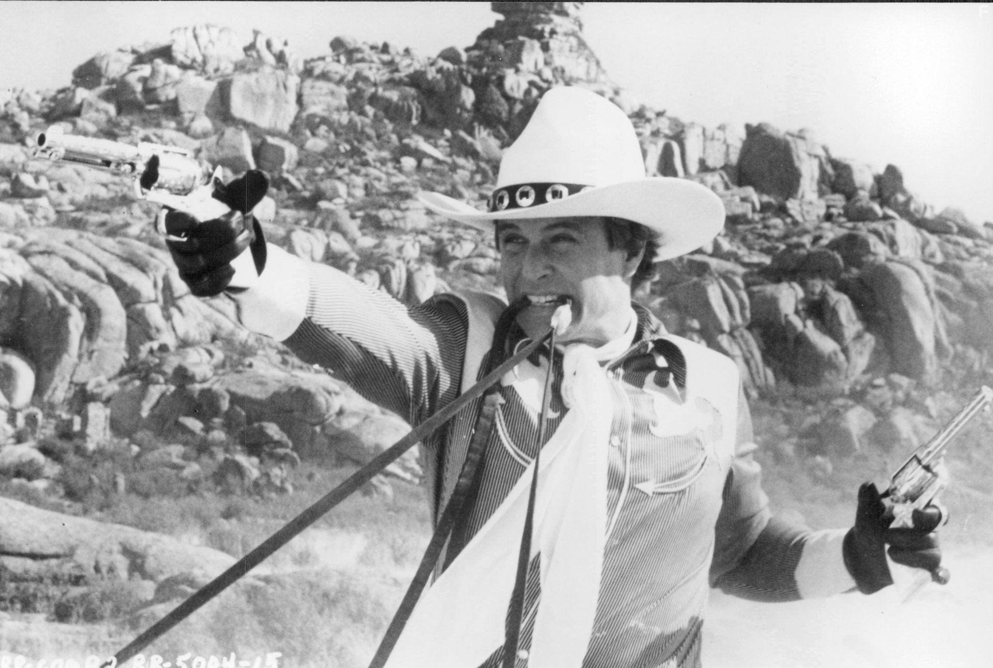 Tom Berenger in Ковбойская рапсодия (1985)