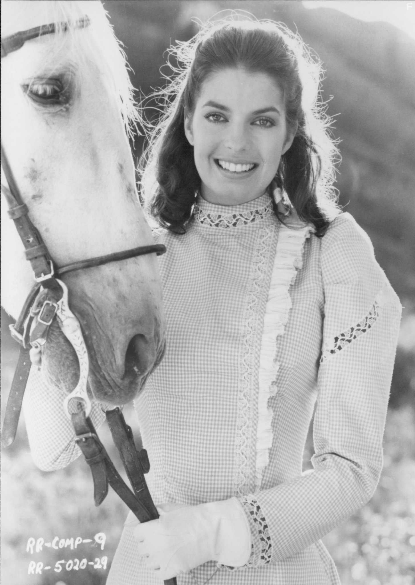 Sela Ward in Ковбойская рапсодия (1985)