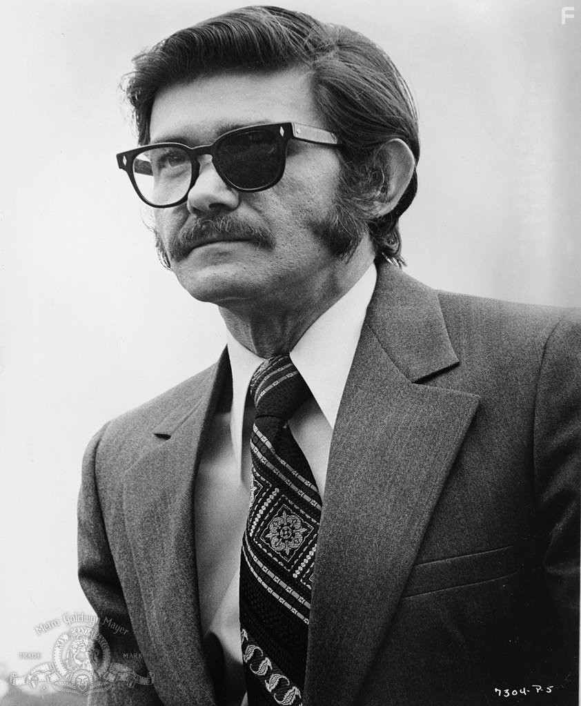 John Perak in Крепкий кофеёк (1973)