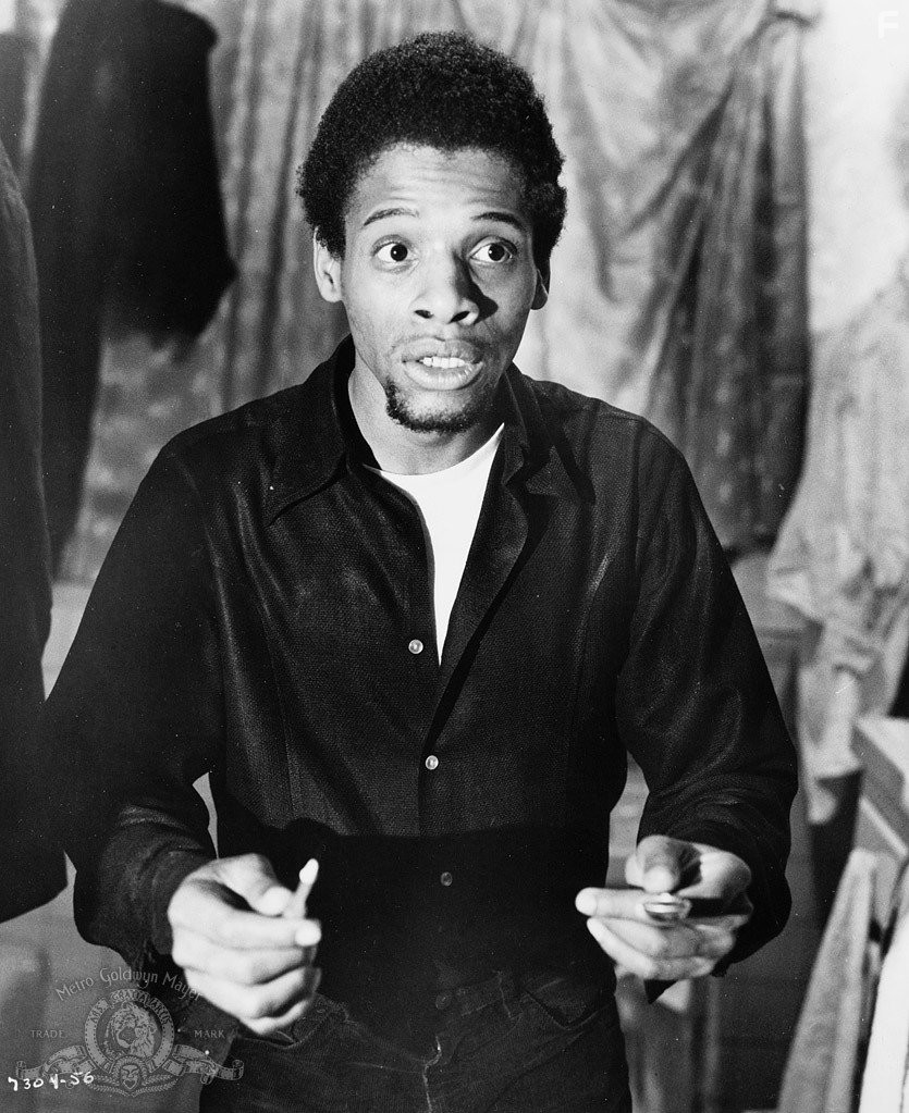 Mwako Cumbuka in Крепкий кофеёк (1973)