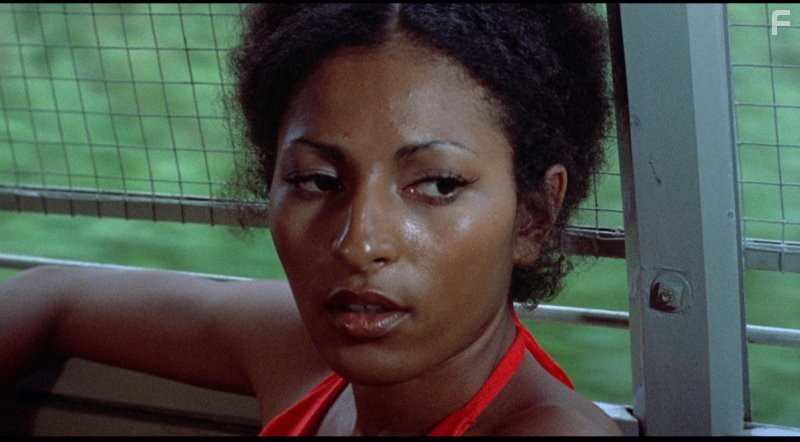 Pam Grier in Чeрная мама, белая мама (1973)