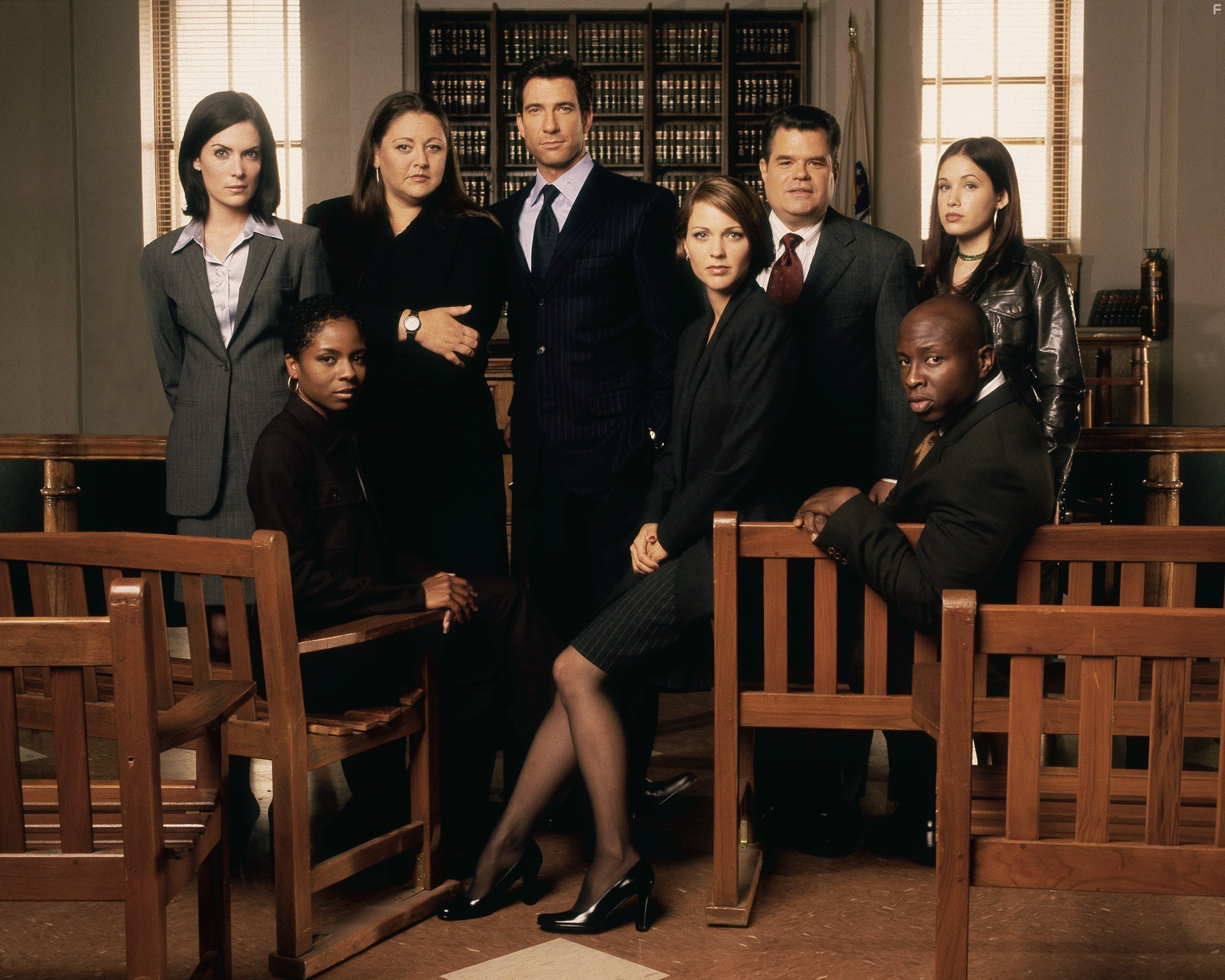 Lara Flynn Boyle, Dylan McDermott, LisaGay Hamilton, Steve Harris, David E. Kelley, Larry King, Camryn Manheim, Marla Sokoloff, Kelli Williams, Michael Badalucco, and Chi McBride in Практика (1997)