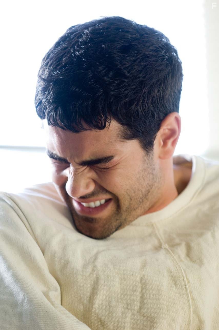 Jesse Metcalfe in Пожираемые заживо (2008)