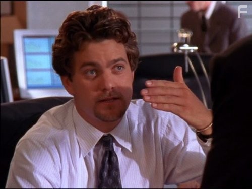 Joshua Jackson in Бухта Доусона (1998)