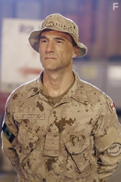 Elias Koteas in Военный госпиталь (2011)