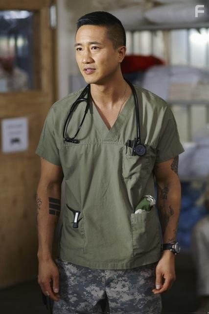 Terry Chen in Военный госпиталь (2011)