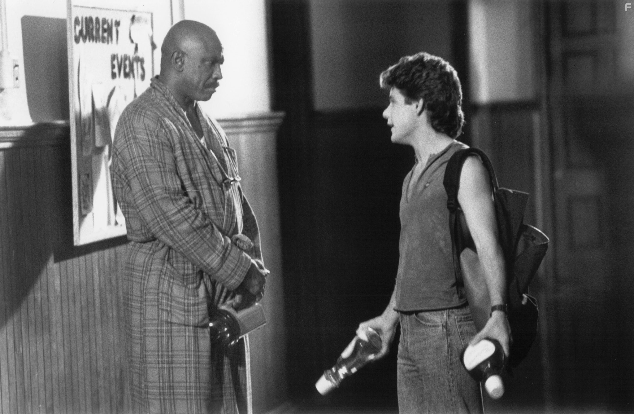 Sean Astin and Louis Gossett Jr. in Игрушечные солдатики (1991)