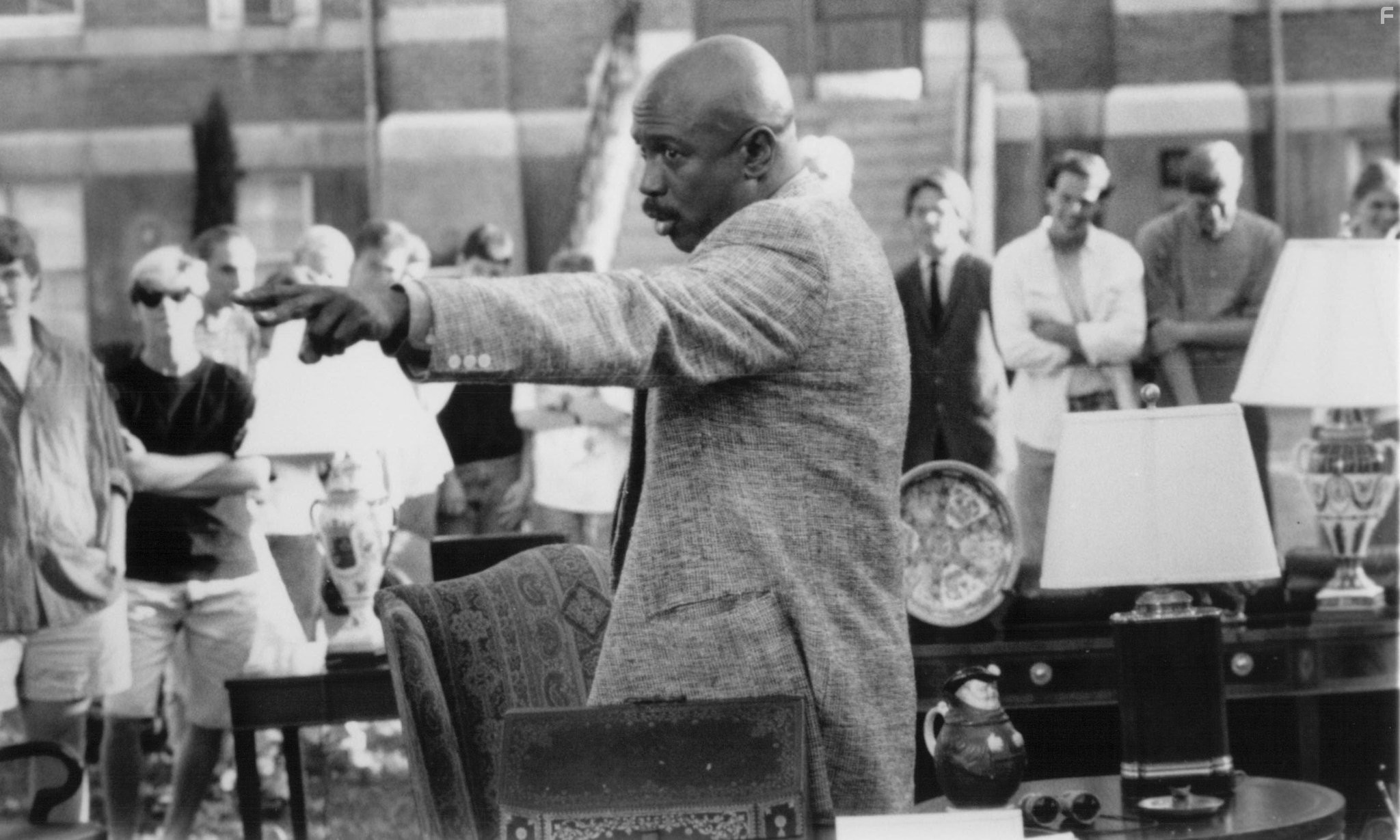 Louis Gossett Jr. in Игрушечные солдатики (1991)