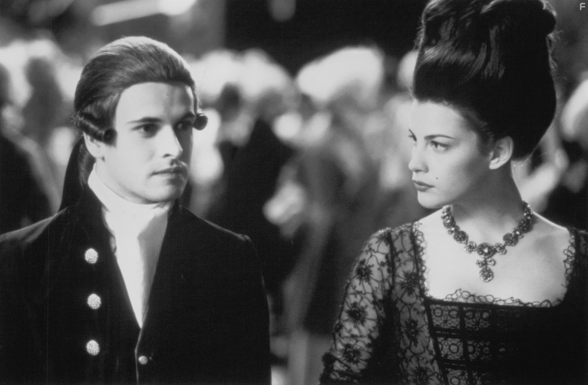Liv Tyler and Jonny Lee Miller in Планкетт и Маклейн (1999)