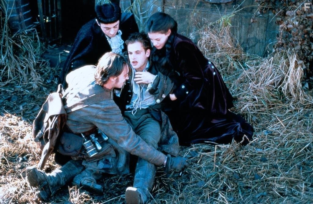 Liv Tyler, Robert Carlyle, Alan Cumming, and Jonny Lee Miller in Планкетт и Маклейн (1999)