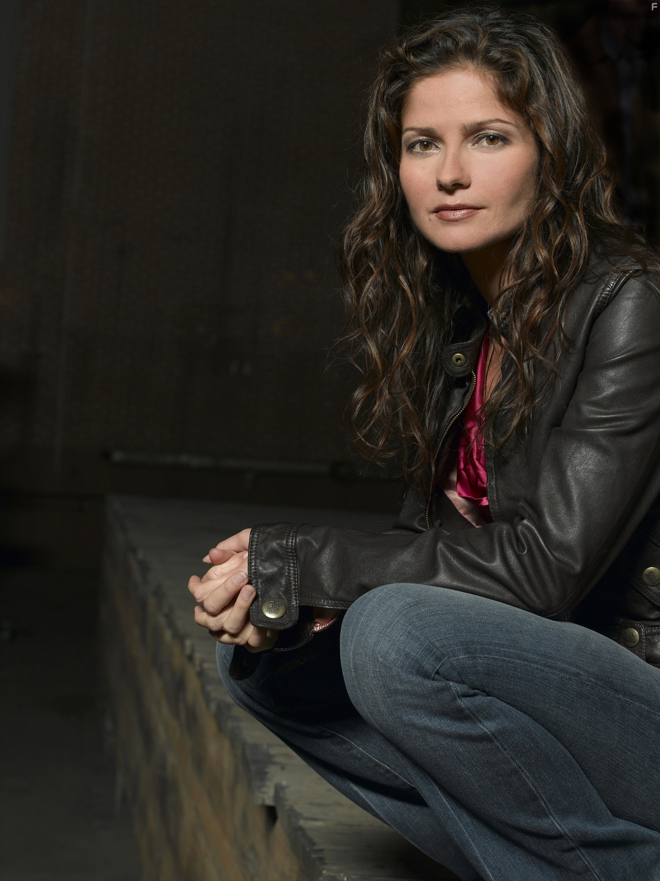 Jill Hennessy in Расследование Джордан (2001)