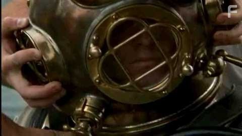 Cuba Gooding Jr. in Военный ныряльщик (2000)