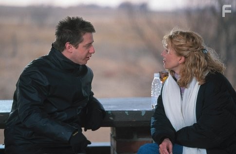 Natasha Richardson and Jordan Brady in Проснувшись в Рино (2002)