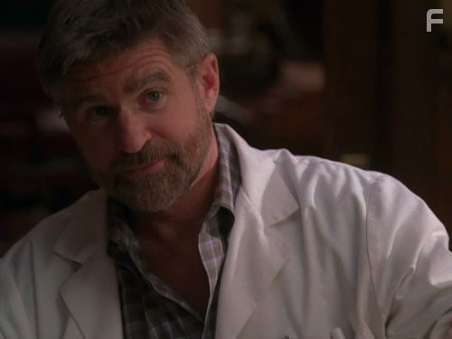 Treat Williams in Любовь вдовца (2002)