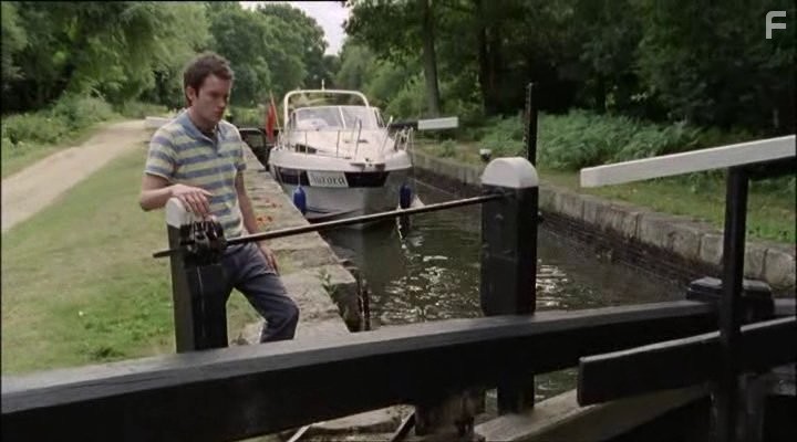 Gareth David-Lloyd in Розмари и Тайм (2003)