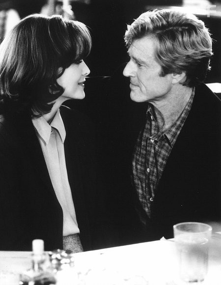 Michelle Pfeiffer and Robert Redford in Близко к сердцу (1996)