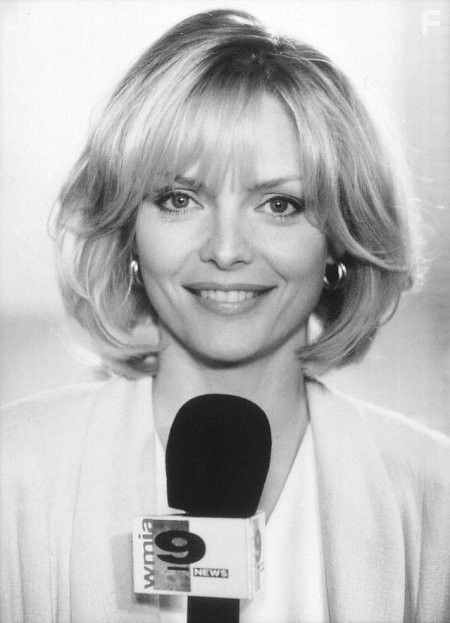Michelle Pfeiffer in Близко к сердцу (1996)