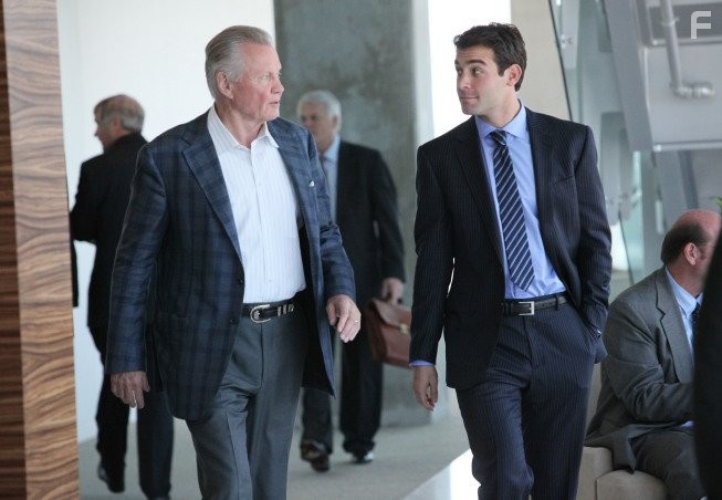 Jon Voight and James Wolk in Lone Star (2010)