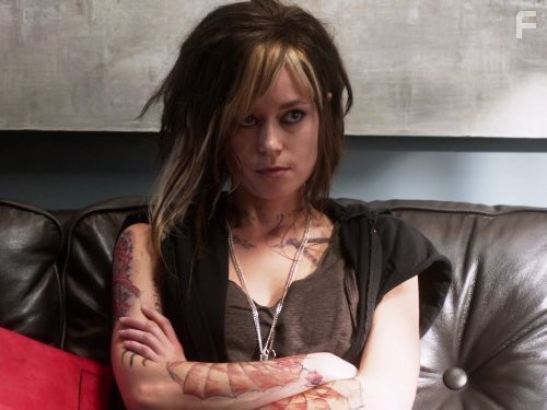 Summer Glau in Люди Альфа (2011)