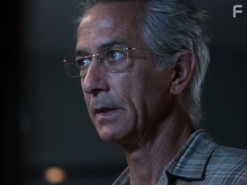David Strathairn in Люди Альфа (2011)