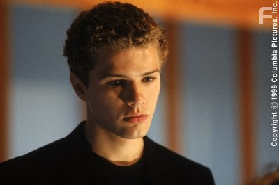 Ryan Phillippe stars as Sebastian Valmont