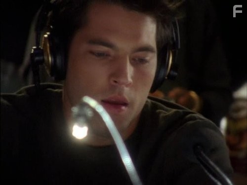 Tim Rozon in Звезда-малолетка (2004)