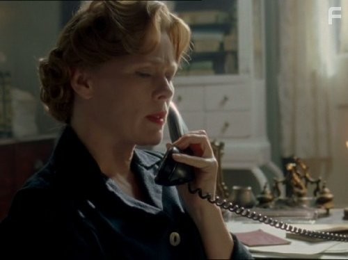 Greta Scacchi in Мисс Марпл Агаты Кристи: By the Pricking of My Thumbs (2006)