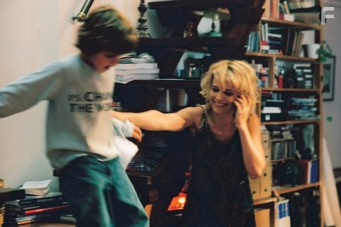 Juliette Binoche in Полет красного надувного шарика (2007)