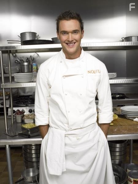 Owain Yeoman in Секреты на кухне (2005)