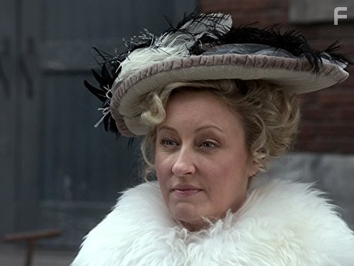 Chantal Craig in Расследования Мердока (2008)