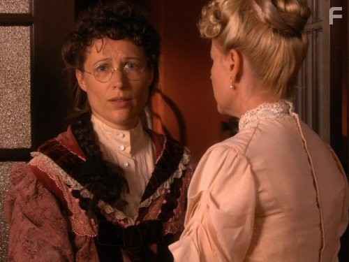 Waneta Storms in Расследования Мердока (2008)