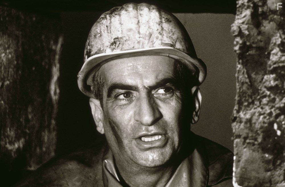 Louis de Fun?s in Let's Rob the Bank (1964)