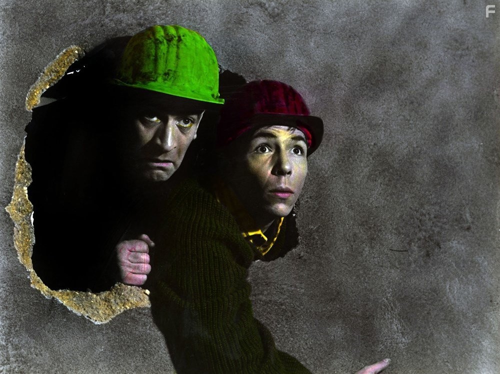 Louis de Fun?s in Let's Rob the Bank (1964)