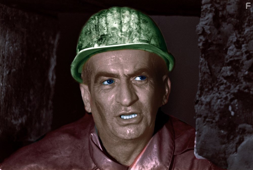 Louis de Fun?s in Let's Rob the Bank (1964)