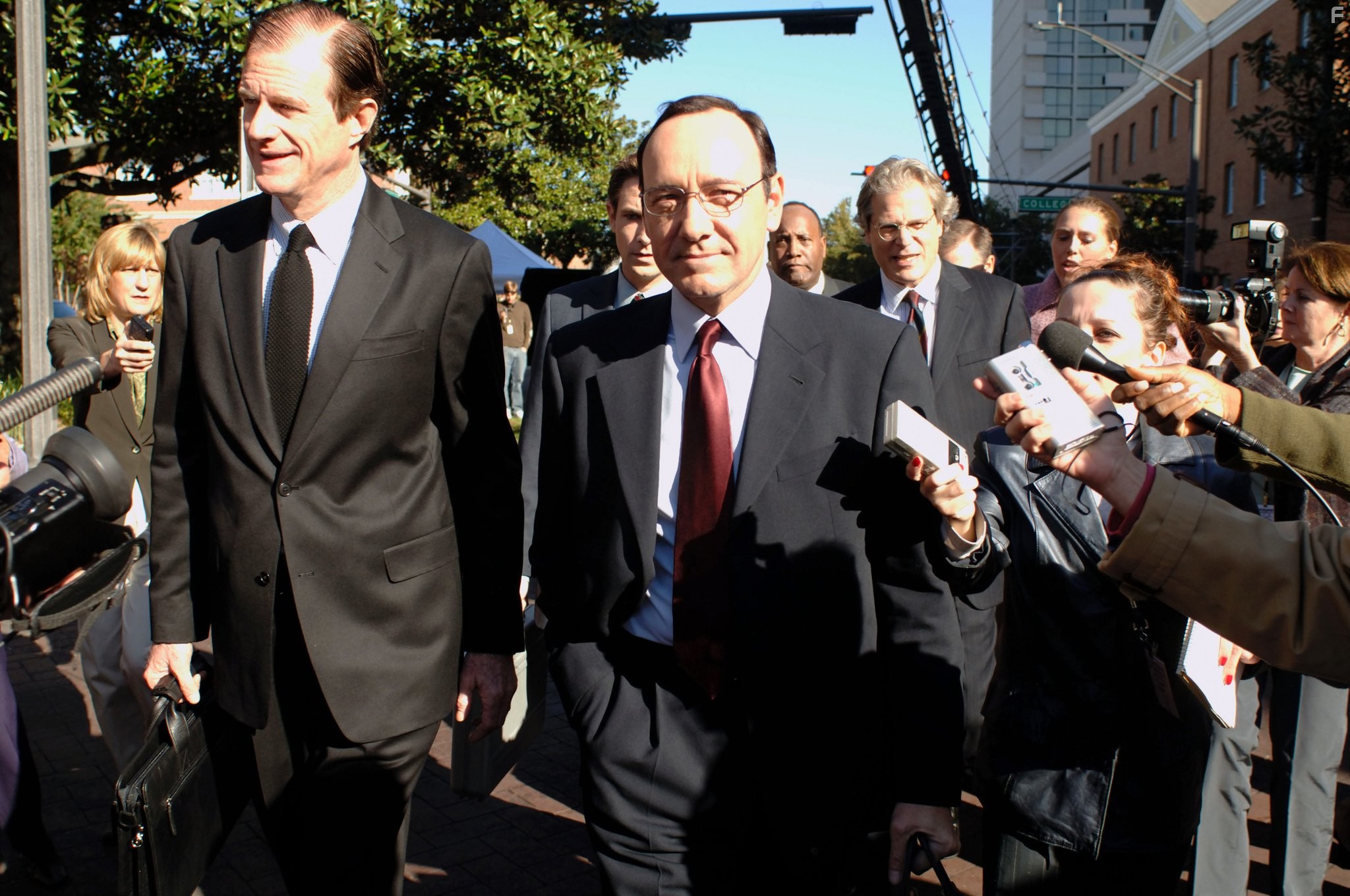 Kevin Spacey and Ed Begley Jr. in Пересчет (2008)