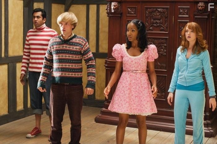 Faune Chambers Watkins, Kal Penn, Adam Campbell, and Jayma Mays in Очень эпическое кино (2007)