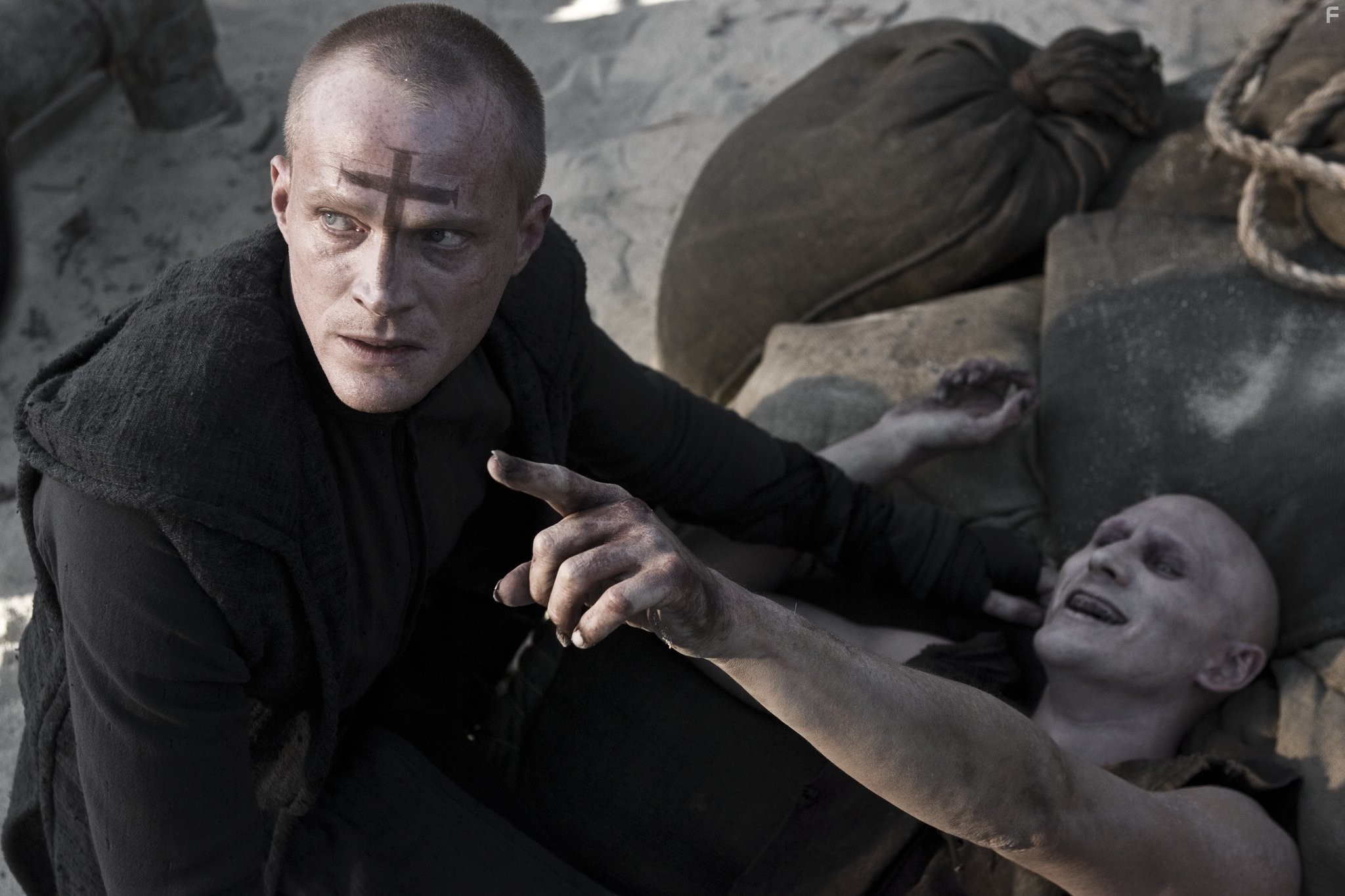 Paul Bettany in Пастырь (2011)