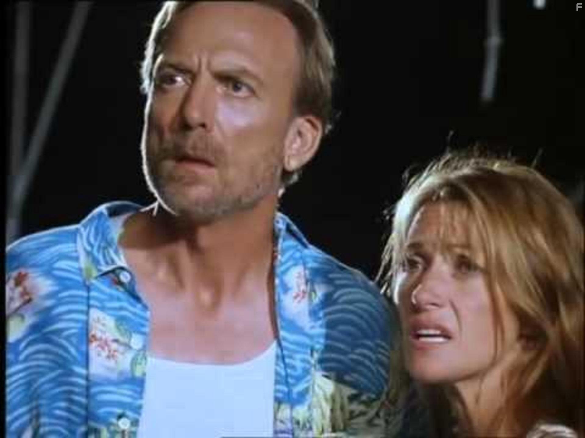 James Keach and Jane Seymour in Новi Робiнзони (1998)