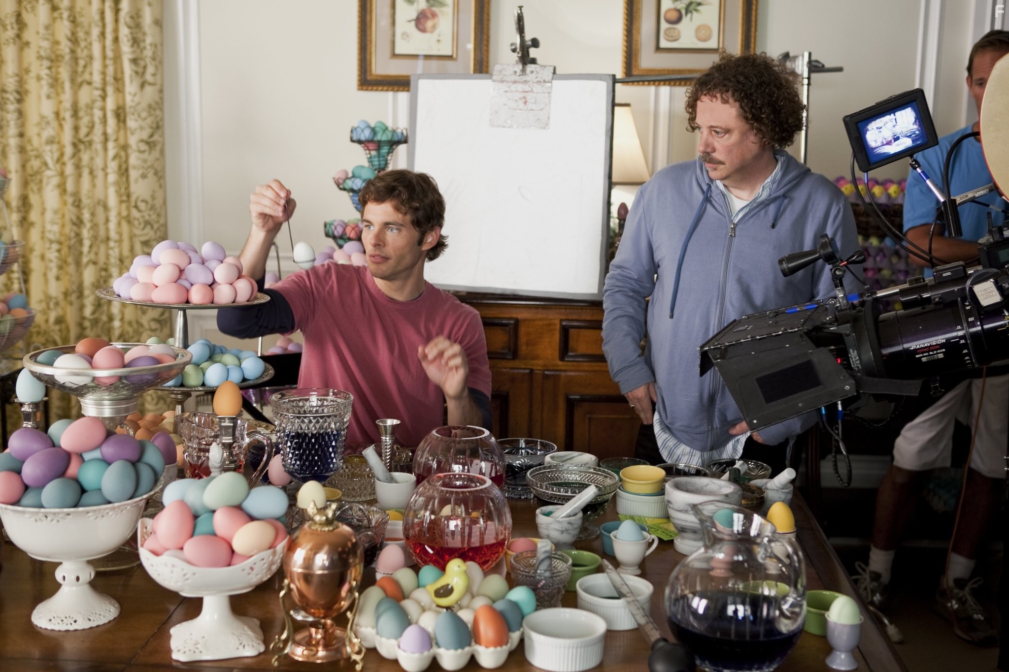 James Marsden and Tim Hill in Бунт ушастых (2011)