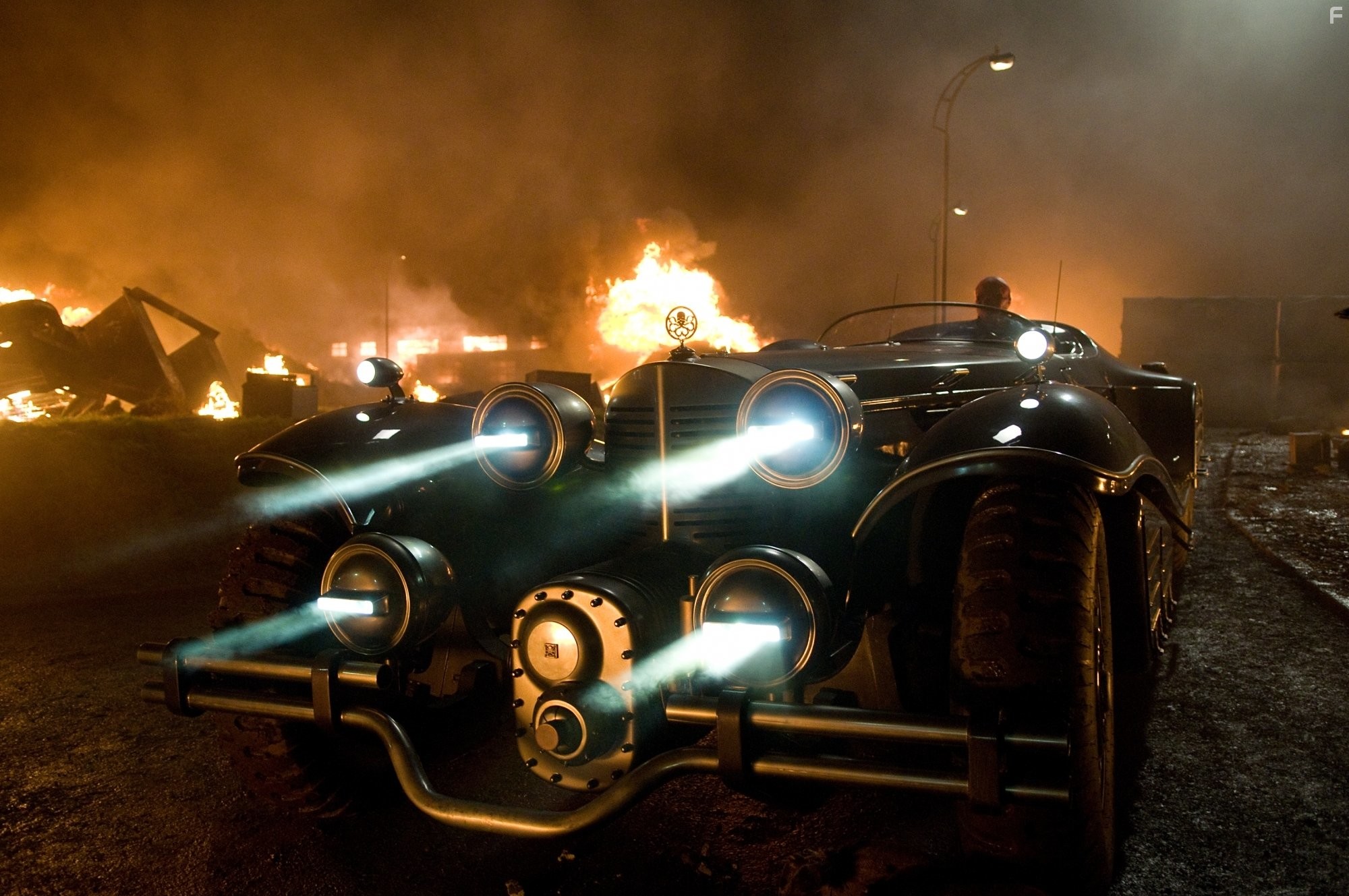 Первый мститель (2011)