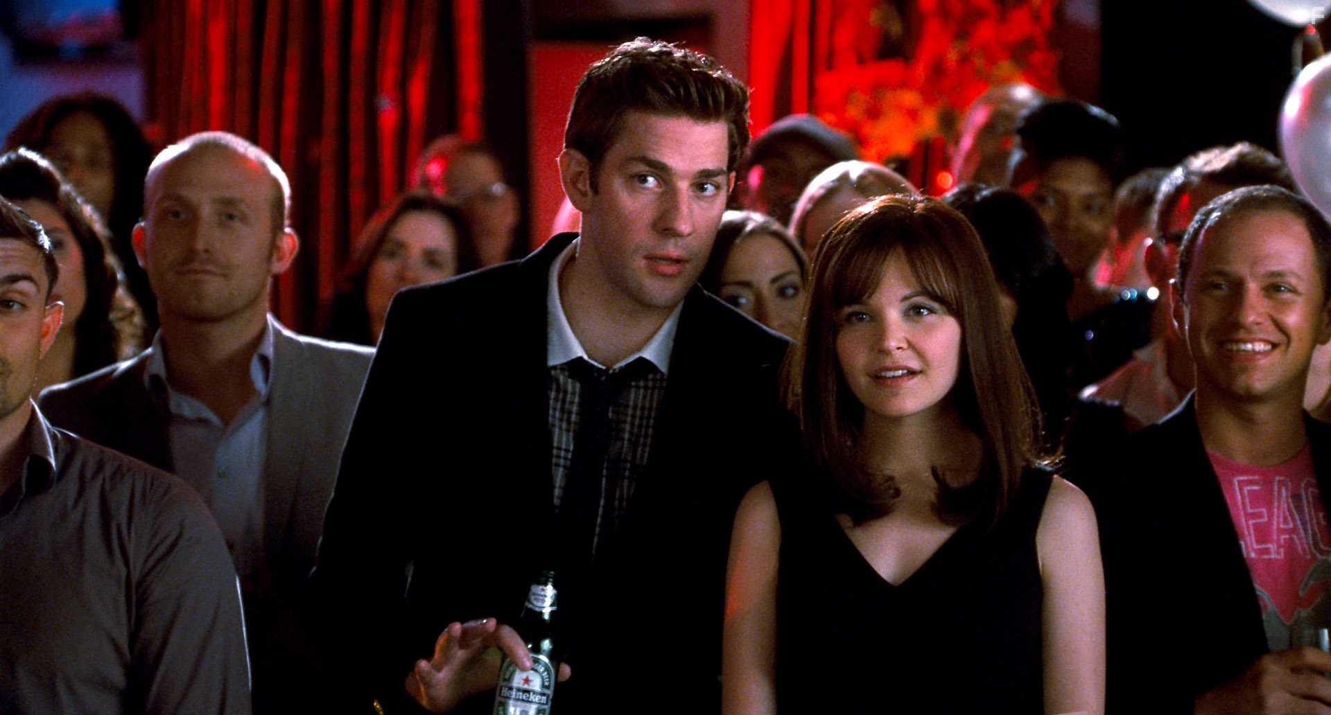 Ginnifer Goodwin and John Krasinski in Жених напрокат (2011)