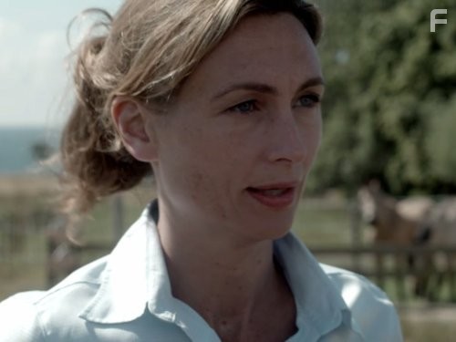 Annabel Mullion in Валландер (2008)