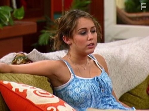 Miley Cyrus in Ханна Монтана (2006)